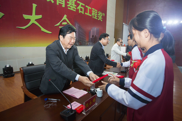 ������(�й���)�ٷ���վ-App Store